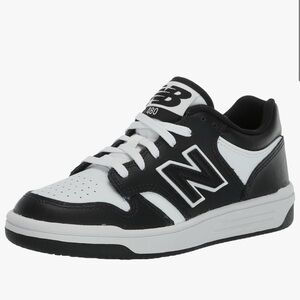 New Balance 480 black and white lace up tennis shoes Sneakers boys size 12